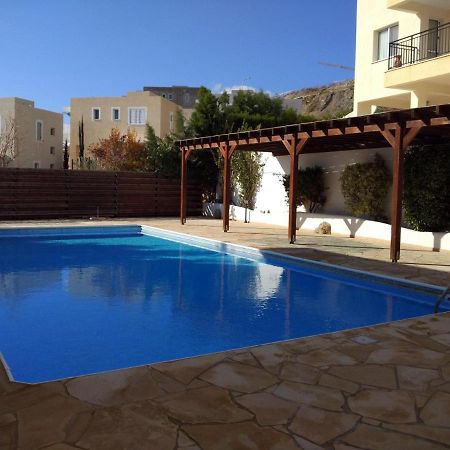 Panoramic Eden Apartment Paphos Bagian luar foto